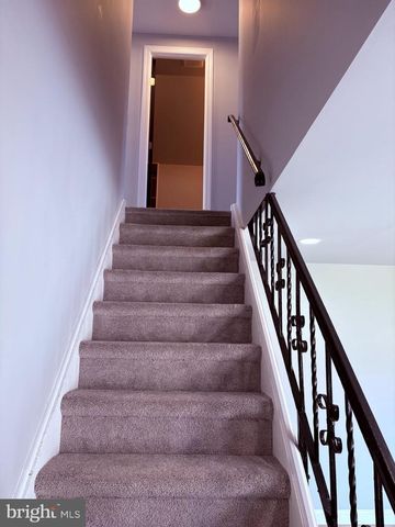 20 MINIATURE LN, Willingboro, NJ 08046