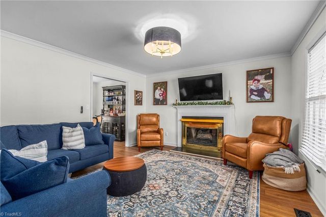 1114 Hickory Trace Drive, Greensboro, NC 27407