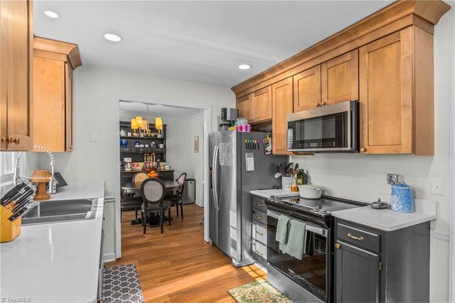 1114 Hickory Trace Drive, Greensboro, NC 27407