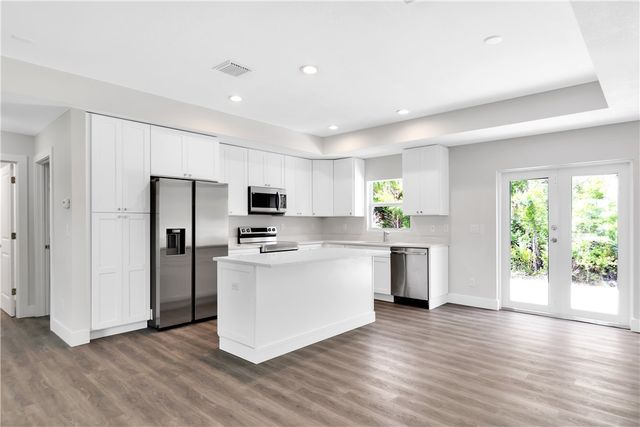 10080 87th Street, Vero Beach, FL 32967