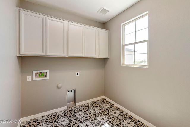 17244 W DAHLIA Drive, Surprise, AZ 85388