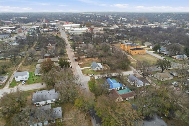 243 S Minnesota Avenue, Shawnee, OK 74801