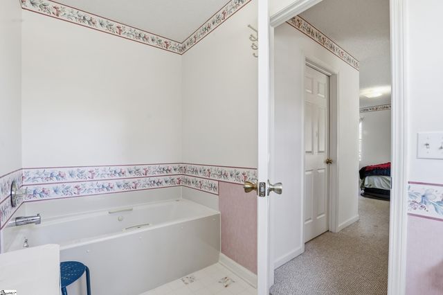 2519 S Blackstock Road, Landrum, SC 29356