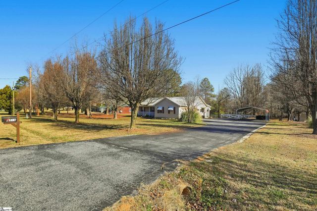 2519 S Blackstock Road, Landrum, SC 29356