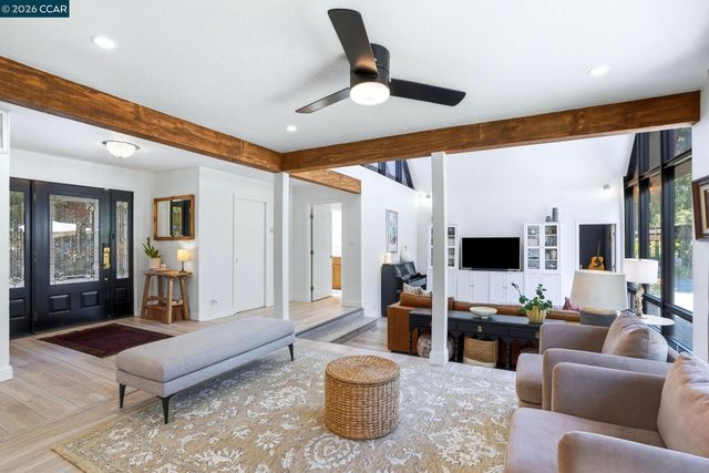 3196 Diablo View Rd, Lafayette, CA 94549