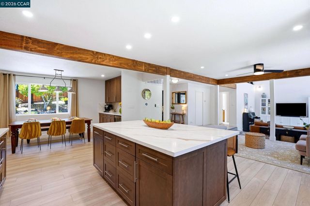 3196 Diablo View Rd, Lafayette, CA 94549