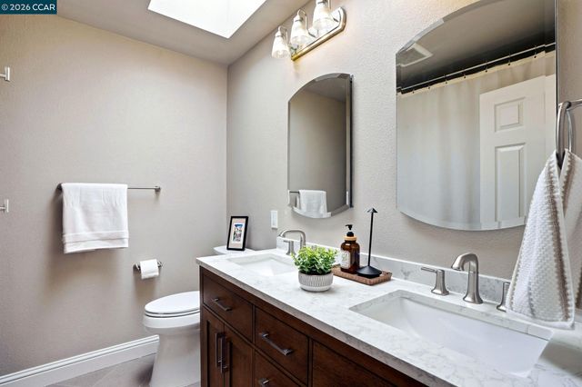 3196 Diablo View Rd, Lafayette, CA 94549