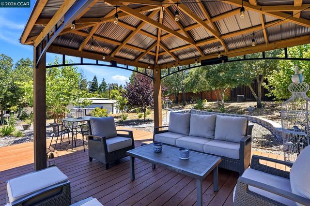 3196 Diablo View Rd, Lafayette, CA 94549