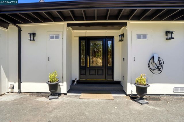 3196 Diablo View Rd, Lafayette, CA 94549