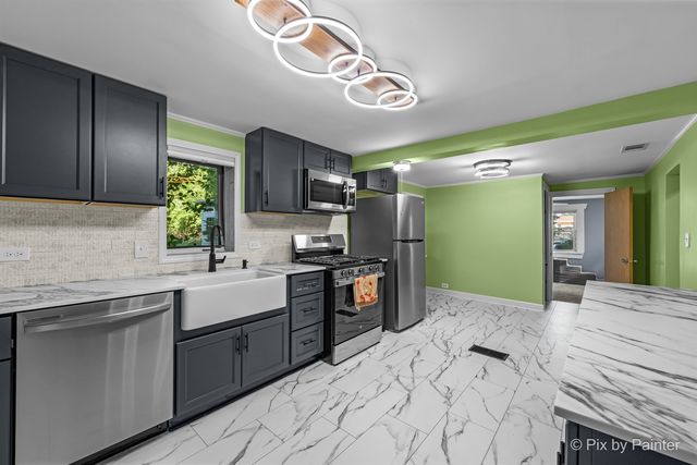 208 Opatrny Drive, Fox River Grove, IL 60021