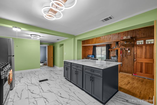 208 Opatrny Drive, Fox River Grove, IL 60021