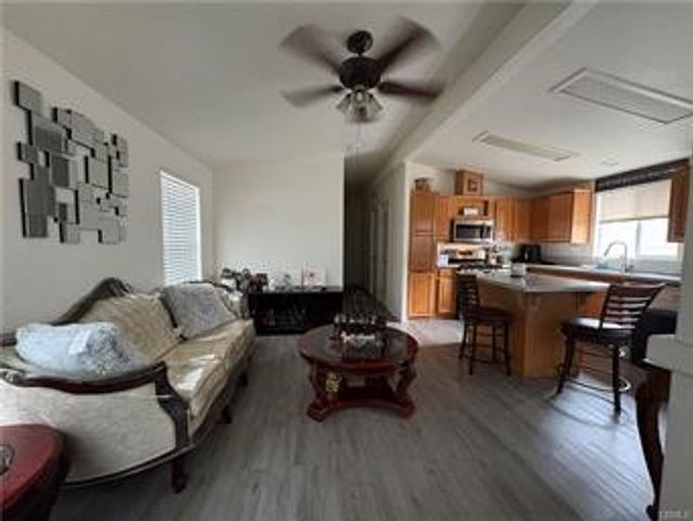 1460 E 6th Street 4, Beaumont, CA 92223