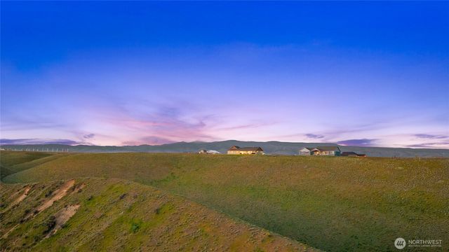 1561 Bitterbrush Drive, Ellensburg, WA 98926