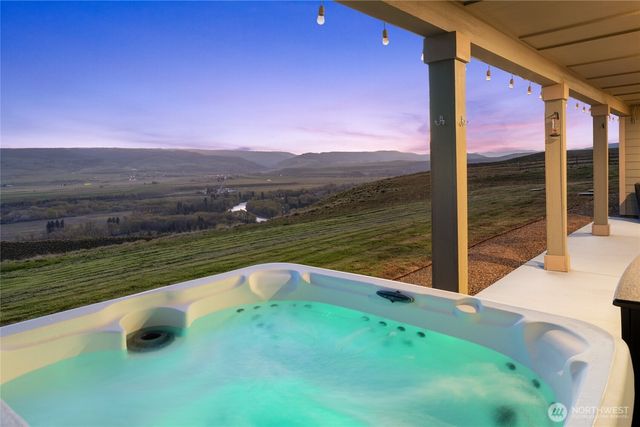 1561 Bitterbrush Drive, Ellensburg, WA 98926