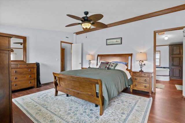 1644 W Blue Creek Rd, Waverly, TN 37185
