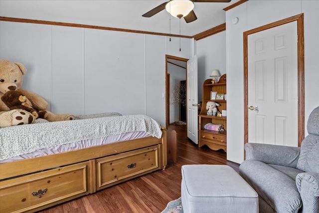 1644 W Blue Creek Rd, Waverly, TN 37185