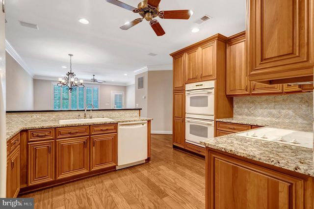 5245 ARMOUR CT, Haymarket, VA 20169