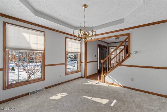 1613 Hastings Circle NW, Uniontown, OH 44685