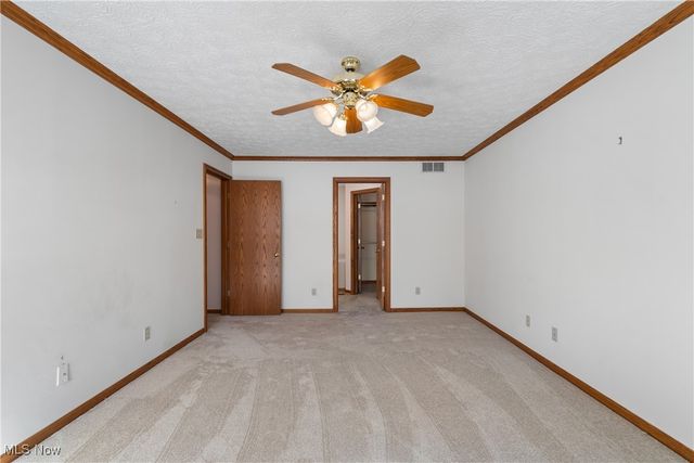 1613 Hastings Circle NW, Uniontown, OH 44685