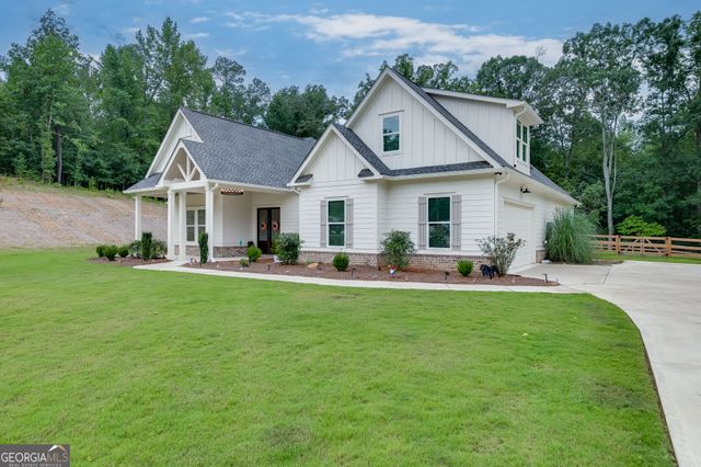 1077 Riverstone Drive, Social Circle, GA 30025