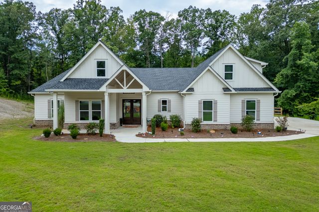 1077 Riverstone Drive, Social Circle, GA 30025