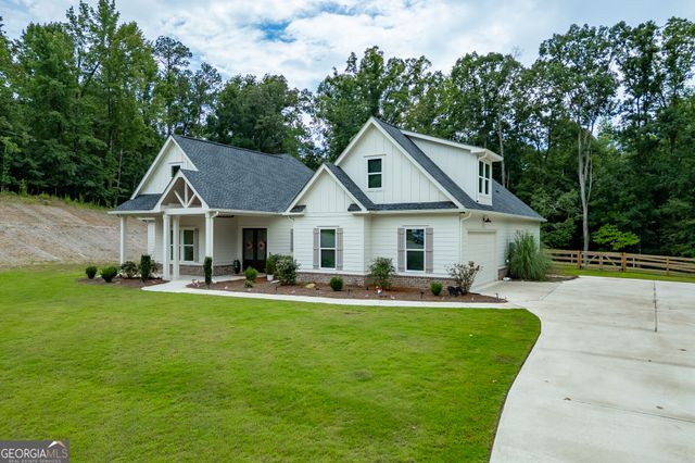 1077 Riverstone Drive, Social Circle, GA 30025
