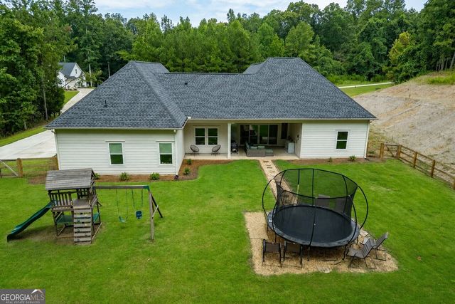 1077 Riverstone Drive, Social Circle, GA 30025