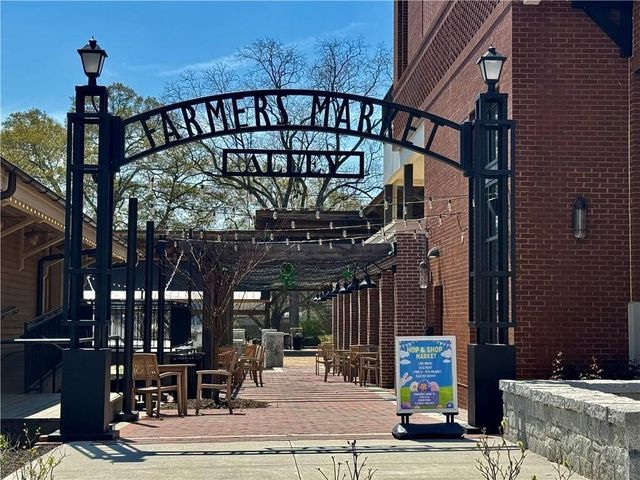 5320 Frontier Court, Flowery Branch, GA 30542