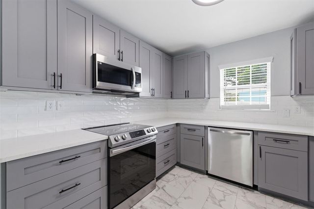 3230 51ST STREET N, St Petersburg, FL 33710