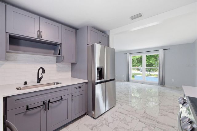 3230 51ST STREET N, St Petersburg, FL 33710