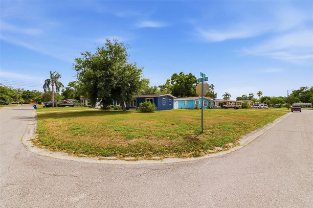 3230 51ST STREET N, St Petersburg, FL 33710