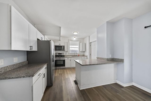 693 E 4th Avenue, Columbus, OH 43201