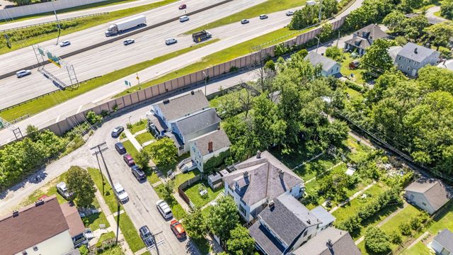 693 E 4th Avenue, Columbus, OH 43201