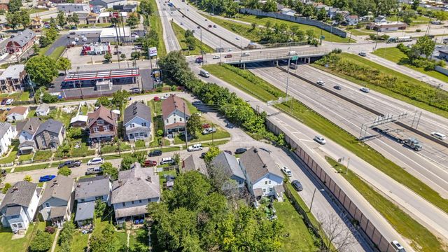 693 E 4th Avenue, Columbus, OH 43201