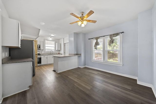 693 E 4th Avenue, Columbus, OH 43201