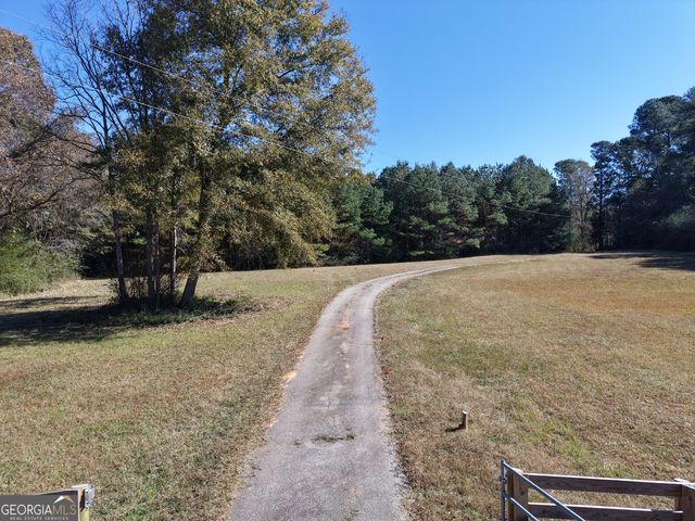 501 Raleigh Road, Woodbury, GA 30293