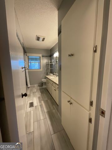 501 Raleigh Road, Woodbury, GA 30293