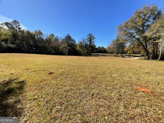 501 Raleigh Road, Woodbury, GA 30293