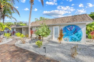 1123 CRESCENT STREET 1123/1125, Sarasota, FL 34242