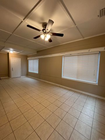 322 E Lee Avenue, Sherwood, AR 72120