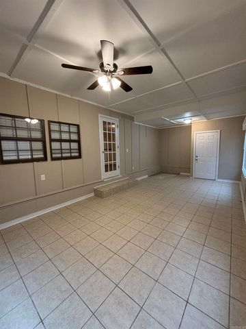 322 E Lee Avenue, Sherwood, AR 72120