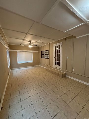 322 E Lee Avenue, Sherwood, AR 72120