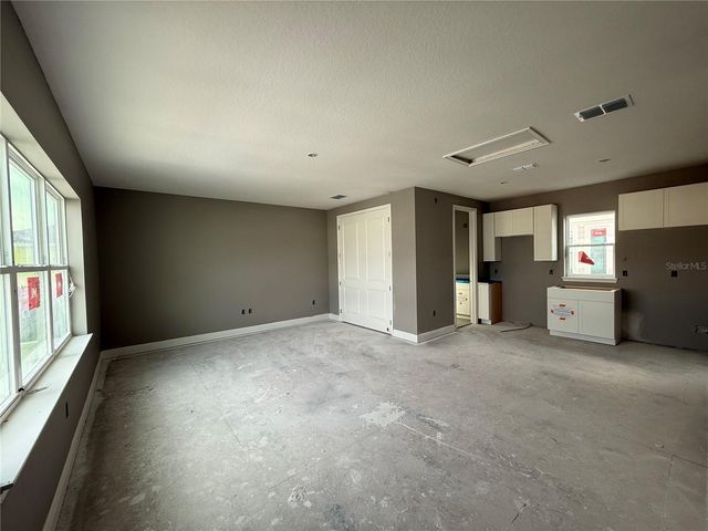 9835 GOBAT ALLEY, Orlando, FL 32827