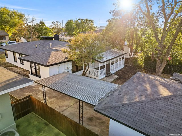 707 Chicago, San Antonio, TX 78210
