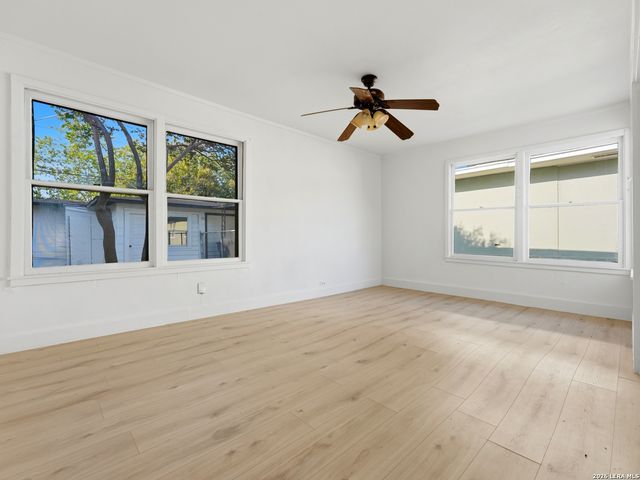 707 Chicago, San Antonio, TX 78210