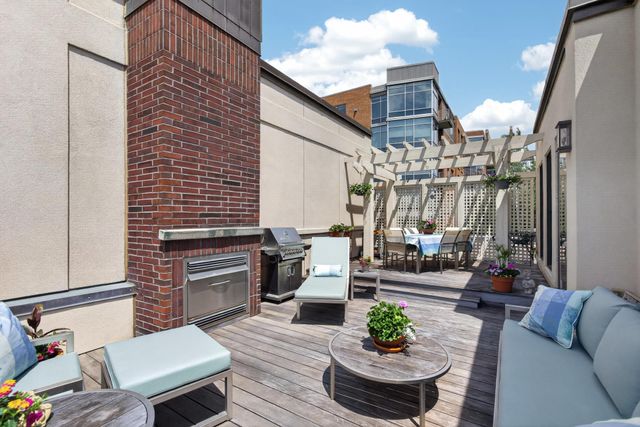 101 Main Street NE 8, Minneapolis, MN 55413