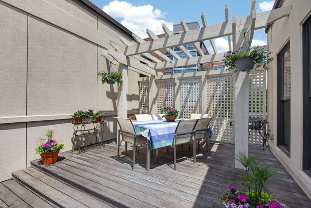 101 Main Street NE 8, Minneapolis, MN 55413