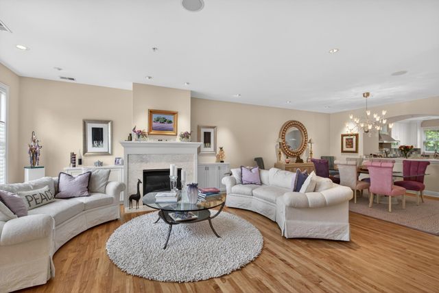 101 Main Street NE 8, Minneapolis, MN 55413