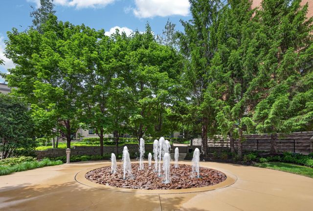 101 Main Street NE 8, Minneapolis, MN 55413