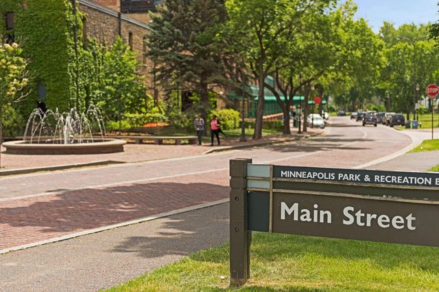101 Main Street NE 8, Minneapolis, MN 55413